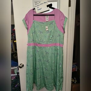 Disney Dress Shop Disneyland Resort Flo's V8 Cafe Dress from Cars BNWT